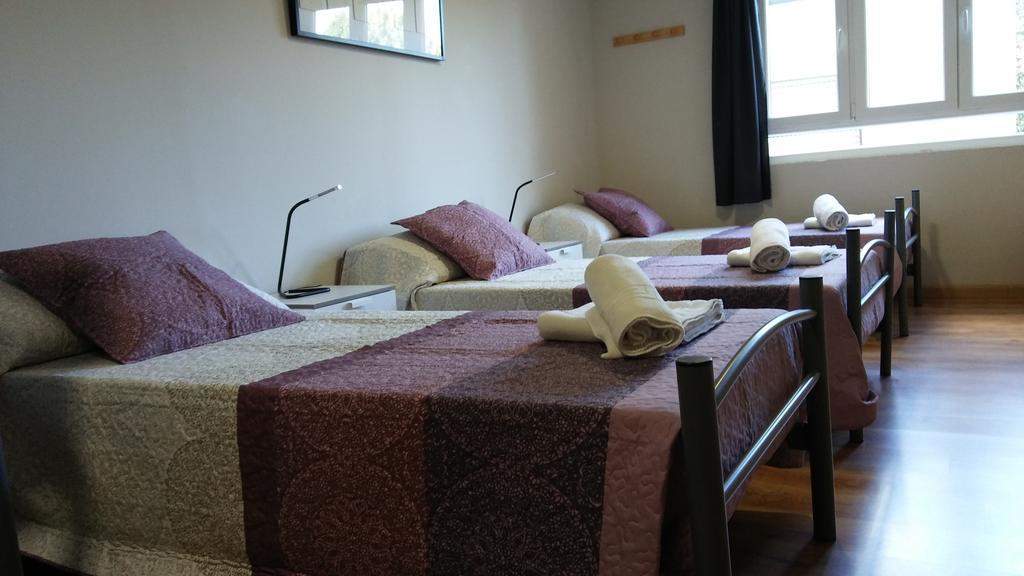 Alma Del Camino - Rooms & Albergue Sarria Exteriér fotografie